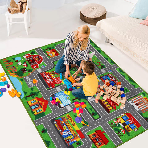 AKASISRUG city map detail shows roads and landmarks for imaginative play.