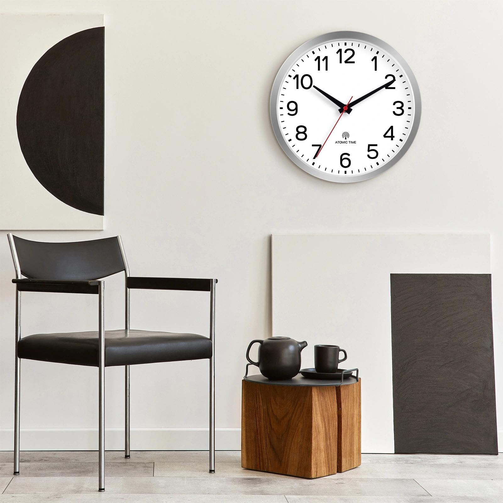 AKCISOT classroom clock with easy readability for students
