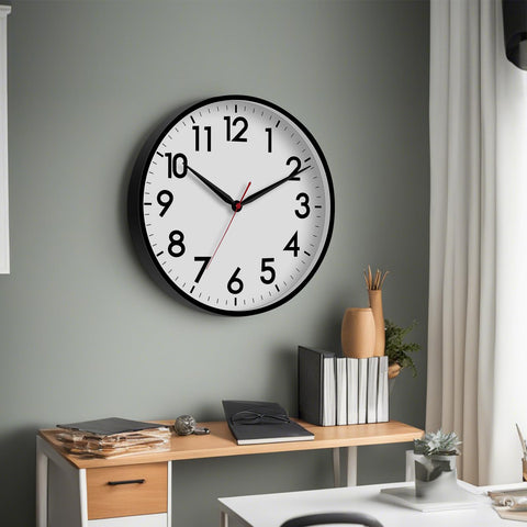 AKCISOT easy-to-read numerals speed up daily time checks.