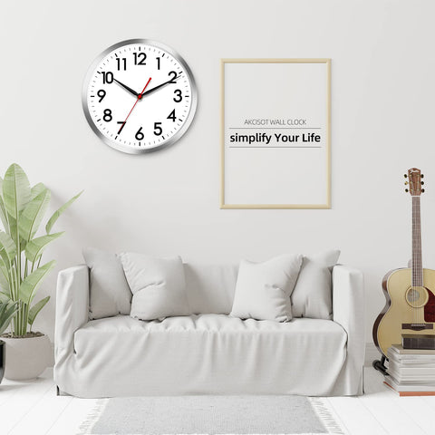 AKCISOT clock includes two hooks for easy hanging.
