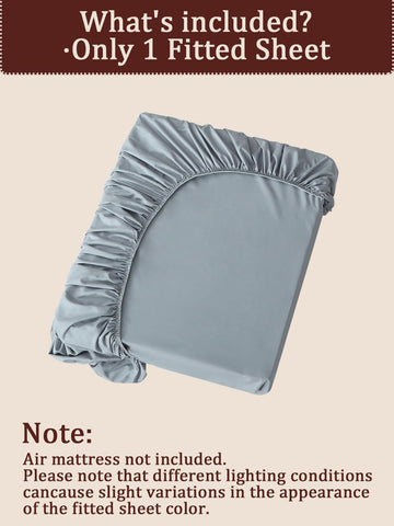 Akicia elastic edge fit hugs the mattress for a secure all-night fit.