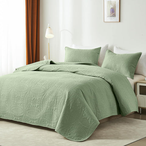 Akkialla brushed microfiber close-up showing ultra-soft feel ideal for families and pets