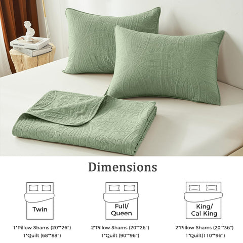Akkialla lightweight all-seasons quilt adapts to warm nights.