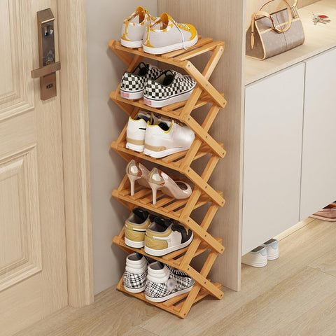 Akloya rack placed in corridor demonstrates space-efficient organization.