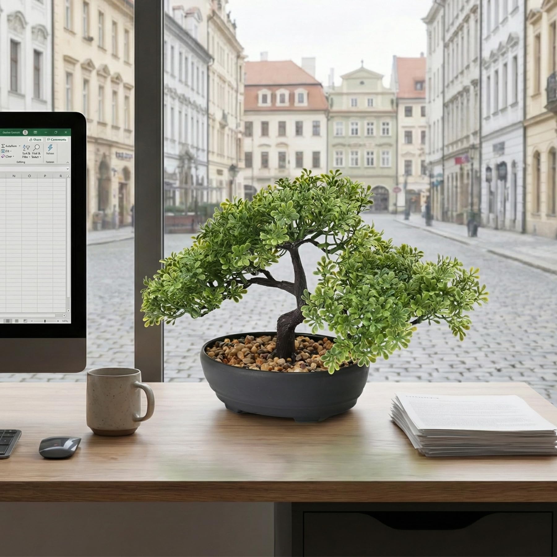 ALAGIRLS mini bonsai keeps quiet company on desks