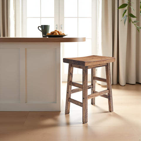 Solid Acacia wood construction provides durable everyday use.