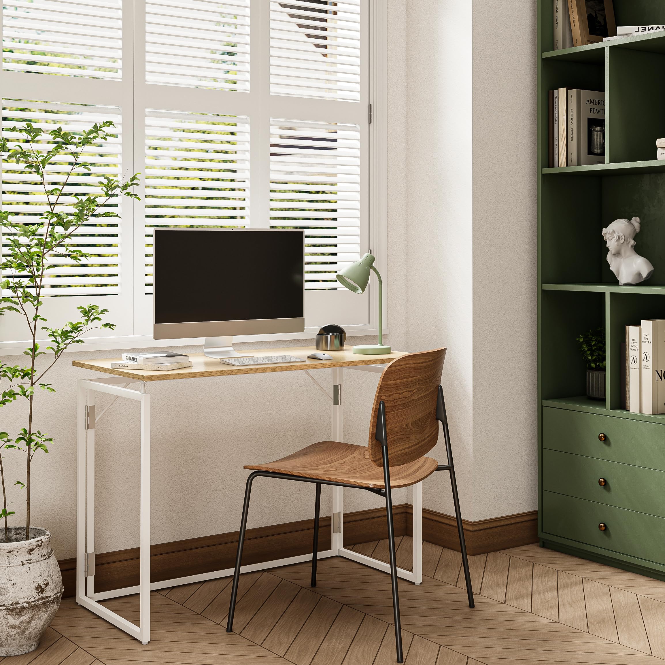 Alawooder Folding Desk top is splash-proof and easy to wipe.