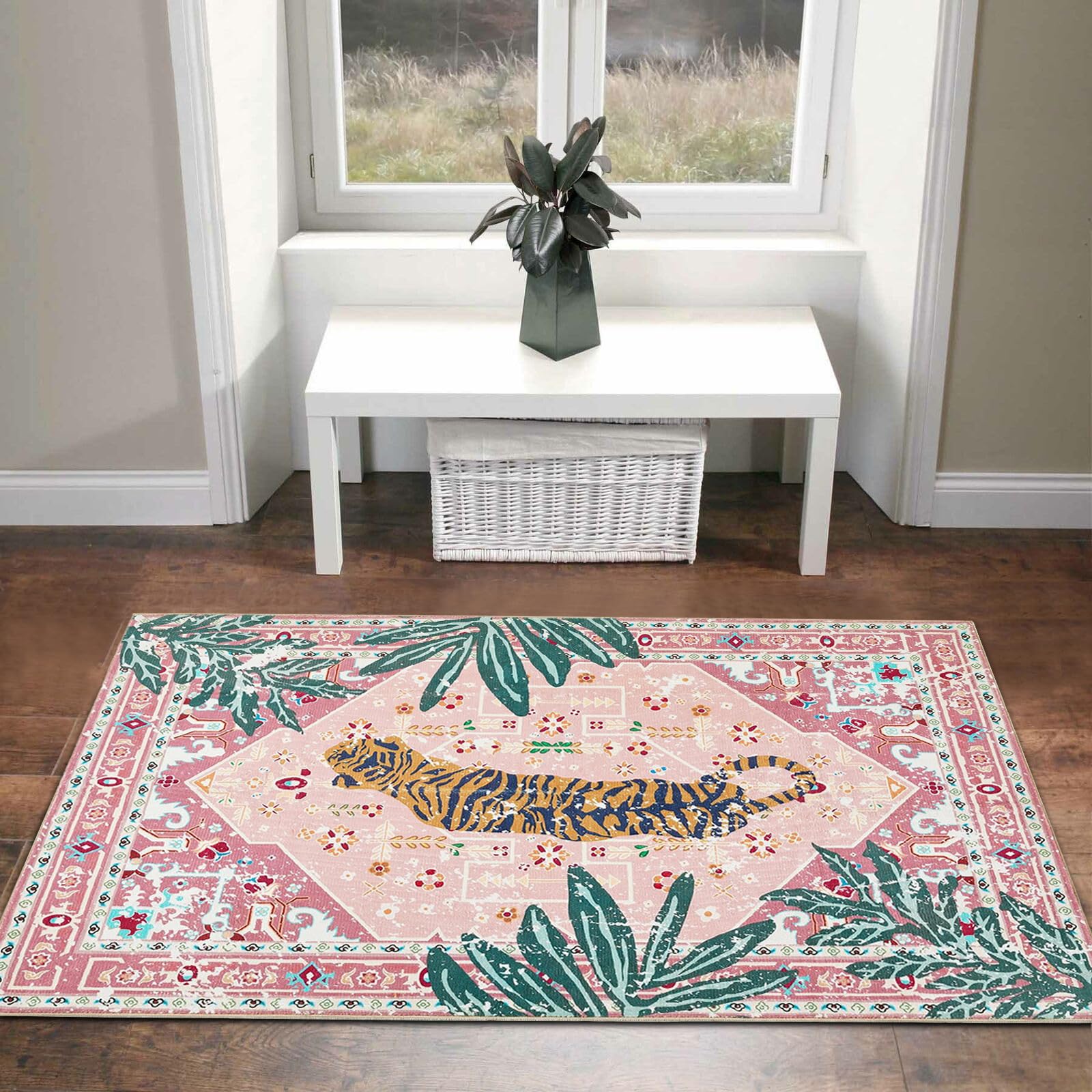 Aldopein Hippie Rugs non-slip back keeps the rug in place on floors