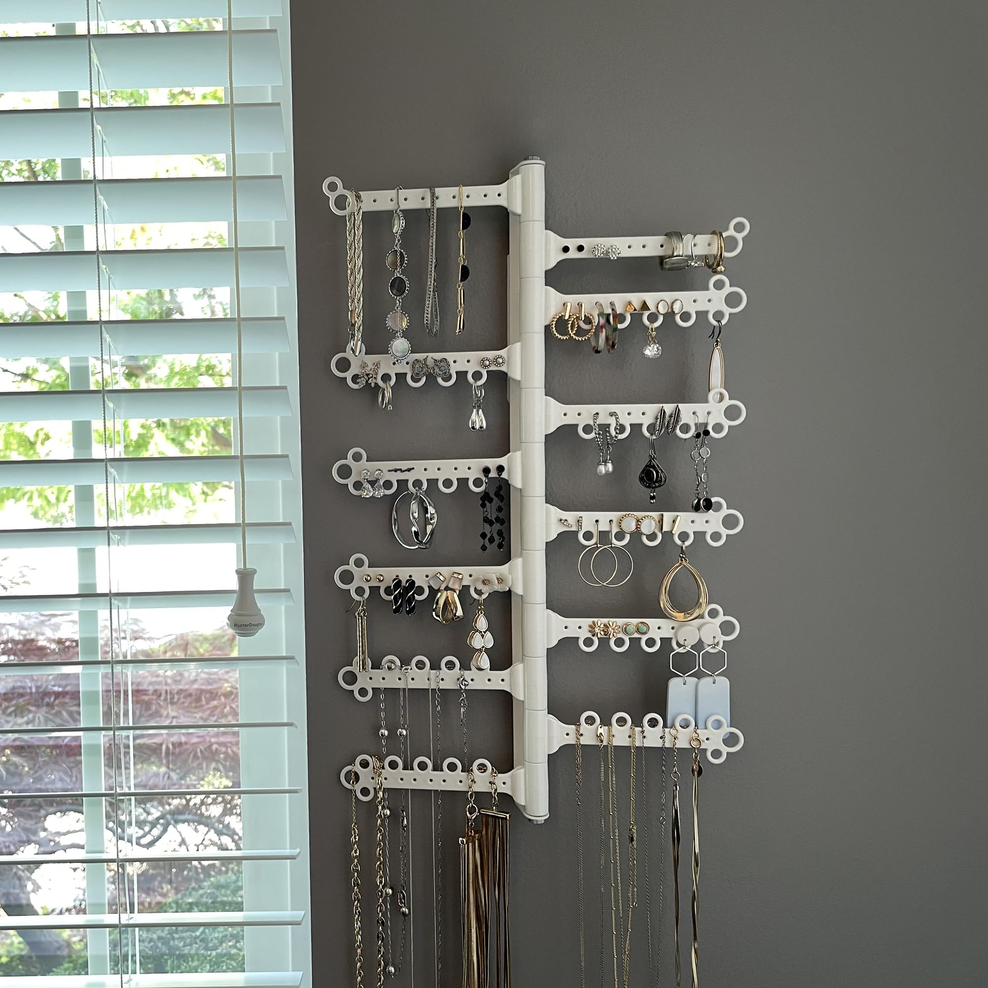 All Hung Up visible display reduces rummaging and keeps accessories accessible.