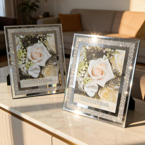 AllArtOnly table-top and wall-display frame offers versatile setup options.