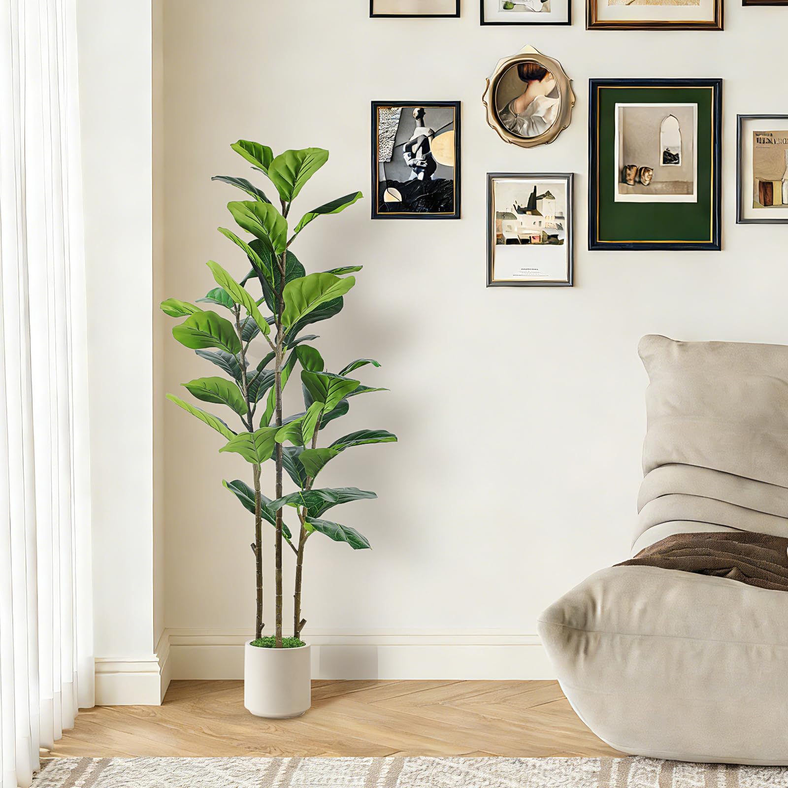 Alupssuc white planter is included for quick, tidy setup.