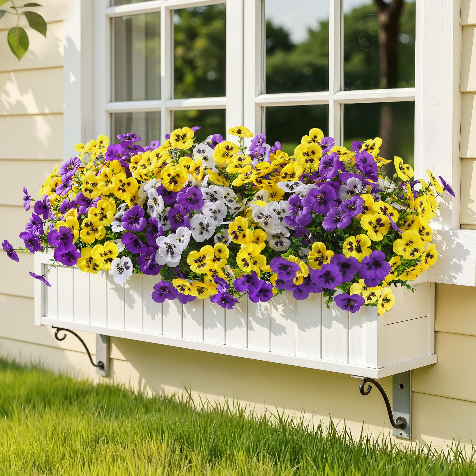 Alupssuc flexible stems for easy custom shaping in planters and boxes.