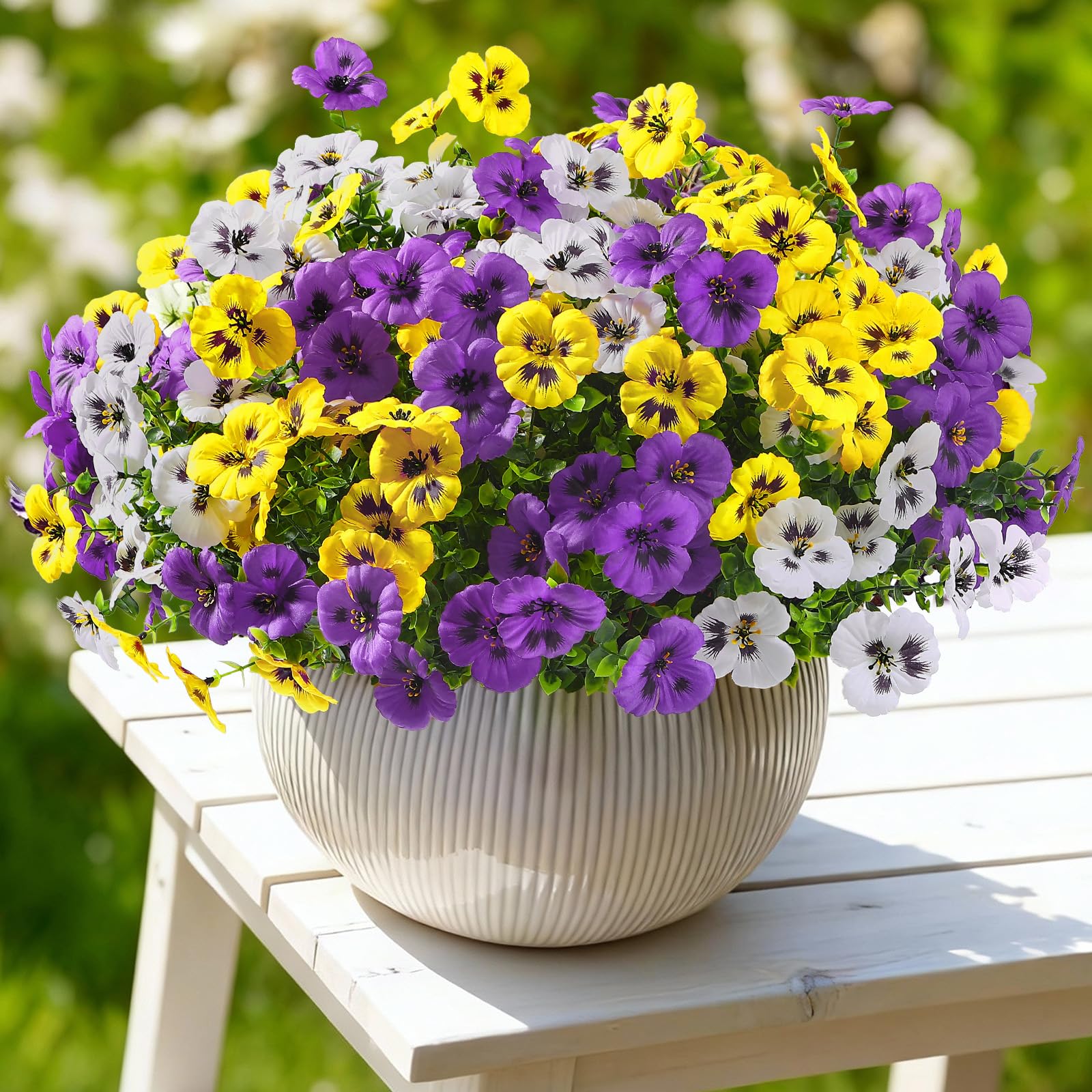 Alupssuc versatile stems for planters, window boxes, pillars, and railings.