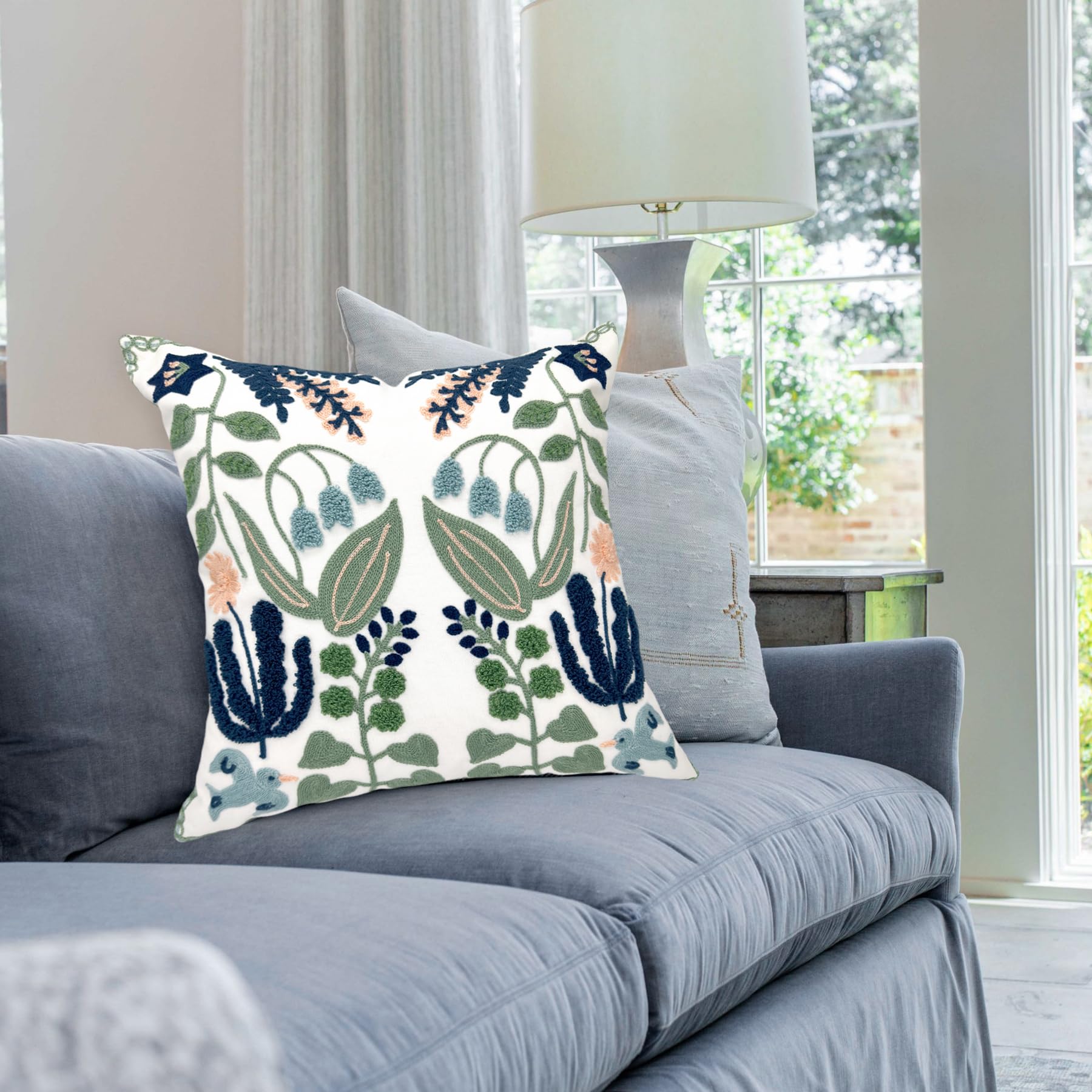 Alysheer easy-care machine washable design keeps colors fresh.