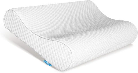 AM AEROMAX ergonomic pillow close-up of the soft cover for gentle skin contact and comfort all night.
