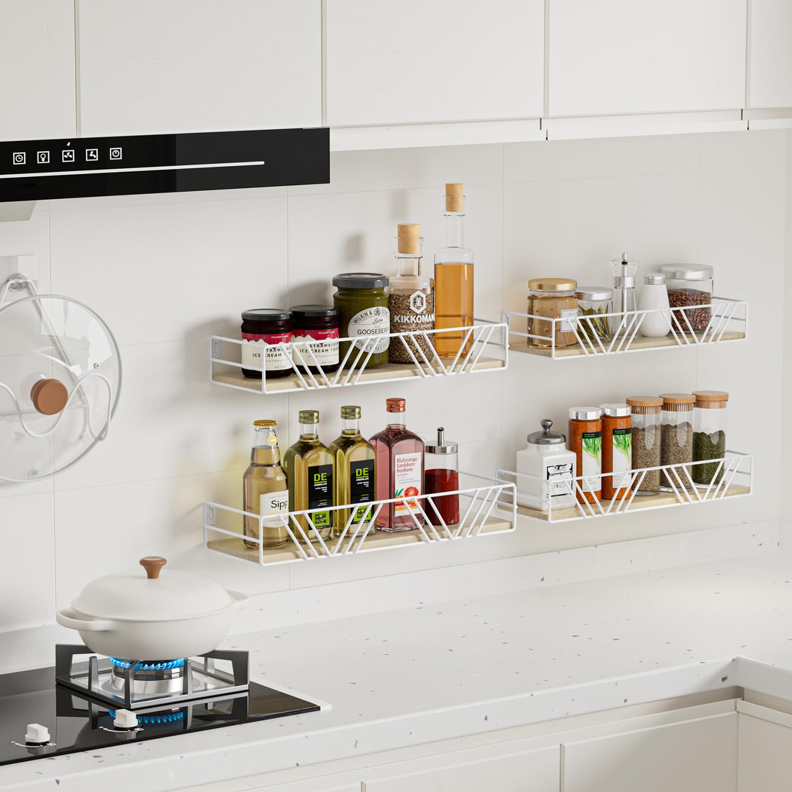 Amaoot space-saving kitchen spice rack display.