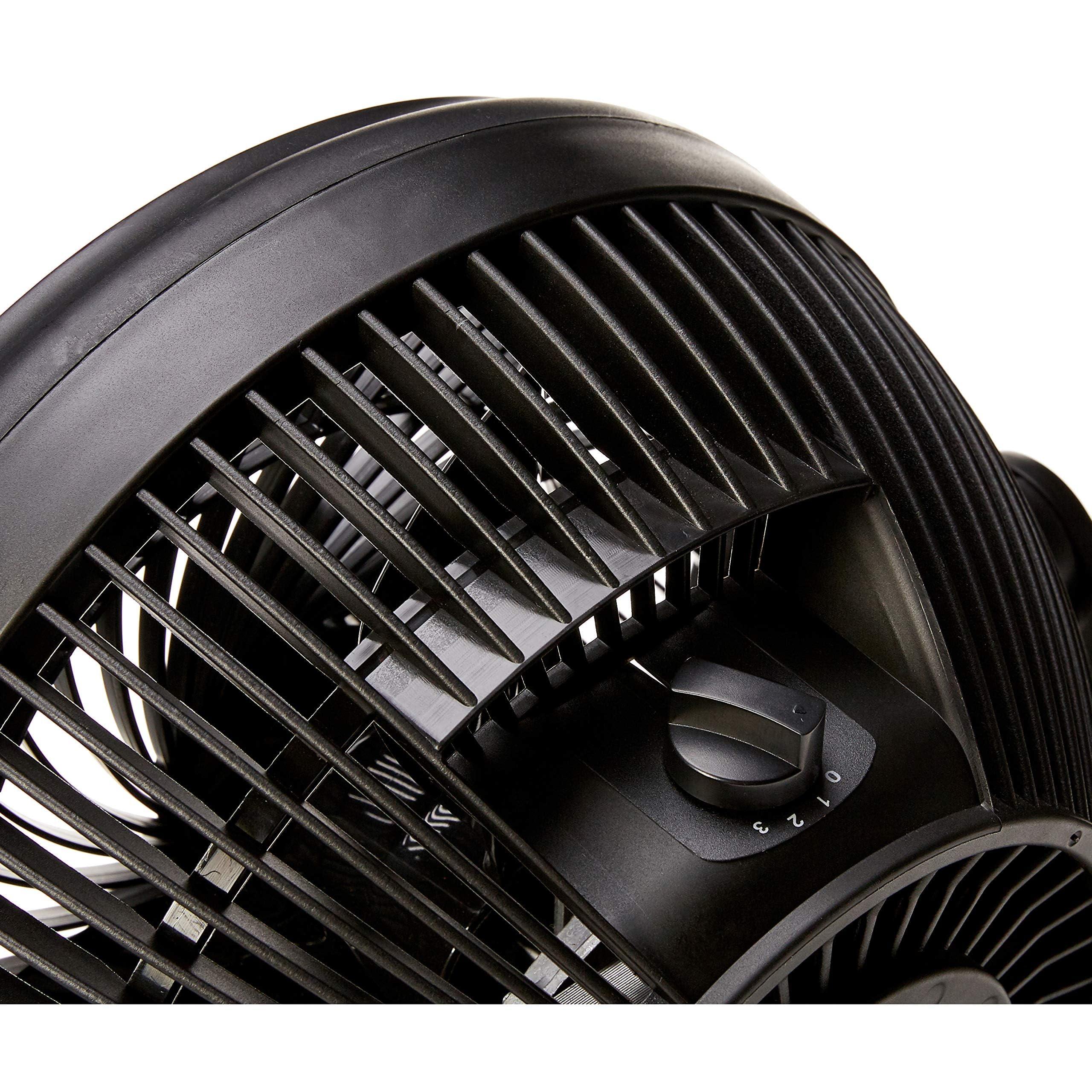 Amazon Basics air circulator fan portable design highlights lightweight mobility