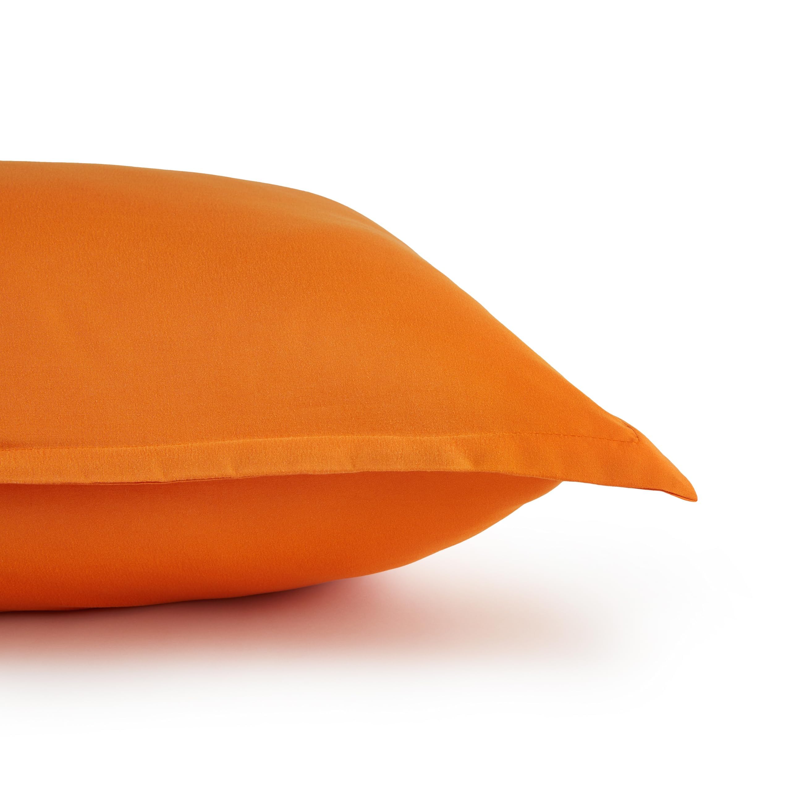 Amazon Basics bright orange color brightens a kid's bed for playful room accents.