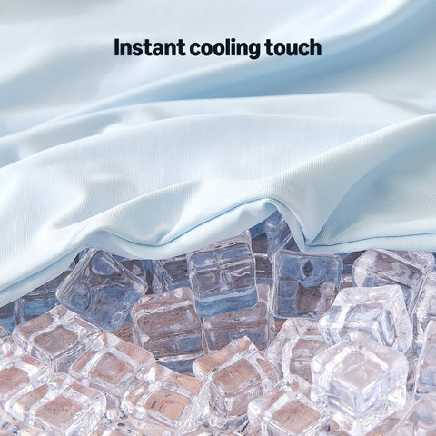 Amazon Basics flat sheet on queen bed demonstrates soft, airy surface for restful sleep.