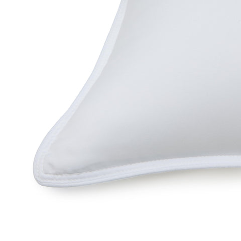 Amazon Basics down-alternative king pillow edge piping detail