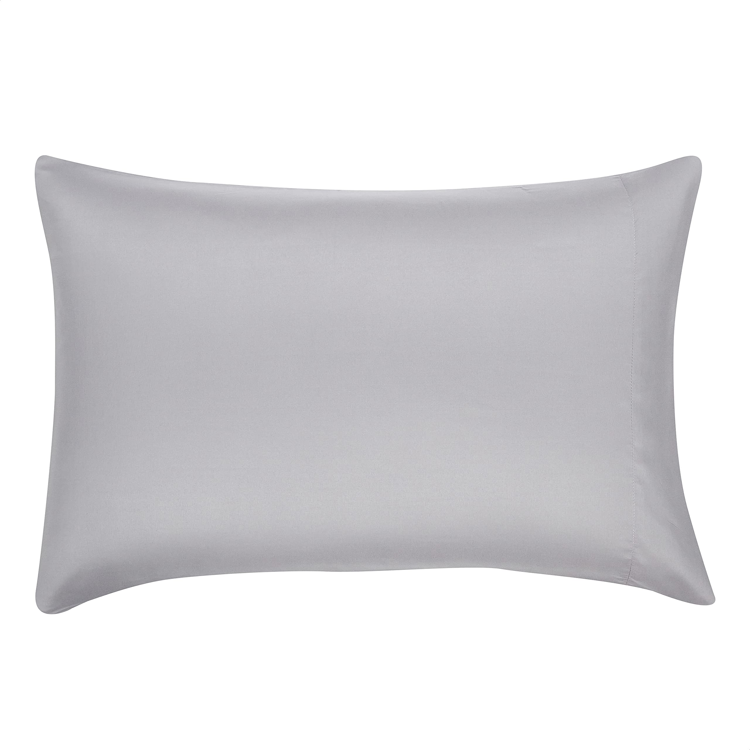Amazon Basics fitted sheet 39 x 80 x 12 provides secure fit and lightweight warmth