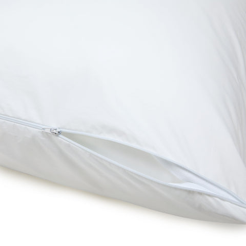 Amazon Basics hypoallergenic cotton pillow case guards against dust and keeps breathability high