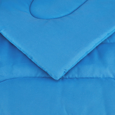 Amazon Basics blue pillowcase finishes the look with soft microfiber finish