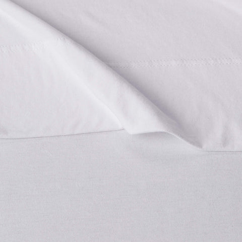Amazon Basics pillowcase queen white keeps the pillow breathable and comfortable all night.