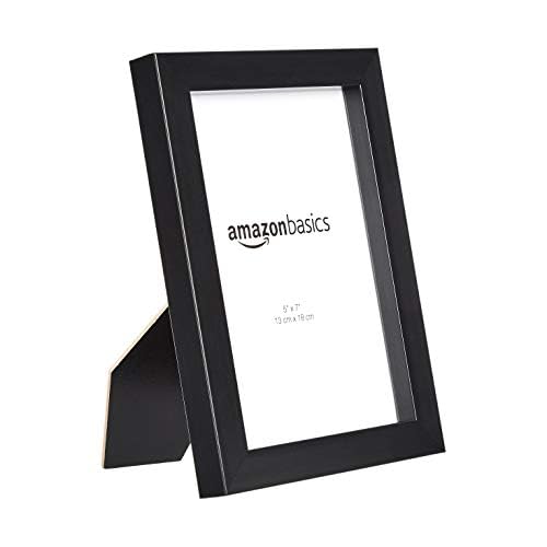 Amazon Basics frame with glass face protects photos from dust
