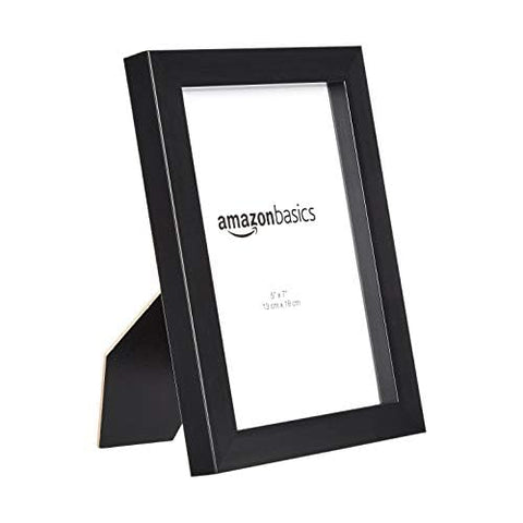 Amazon Basics frame with glass face protects photos from dust