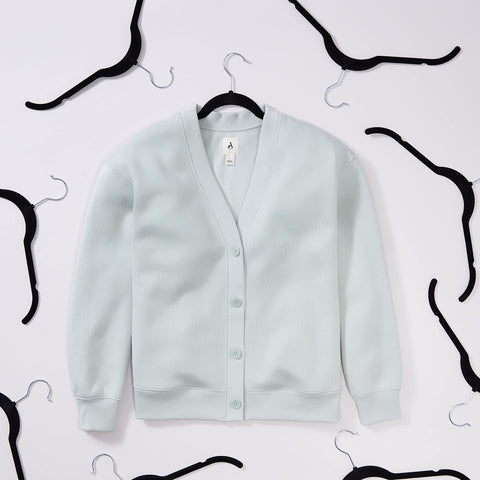 Amazon Basics velvet hangers with non-slip shoulders prevent slips and maintain garment shape.