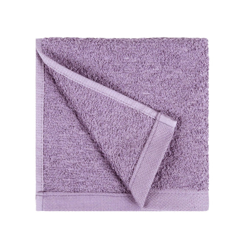 Amazon Basics washcloths with reinforced edges resist unraveling during machine washing