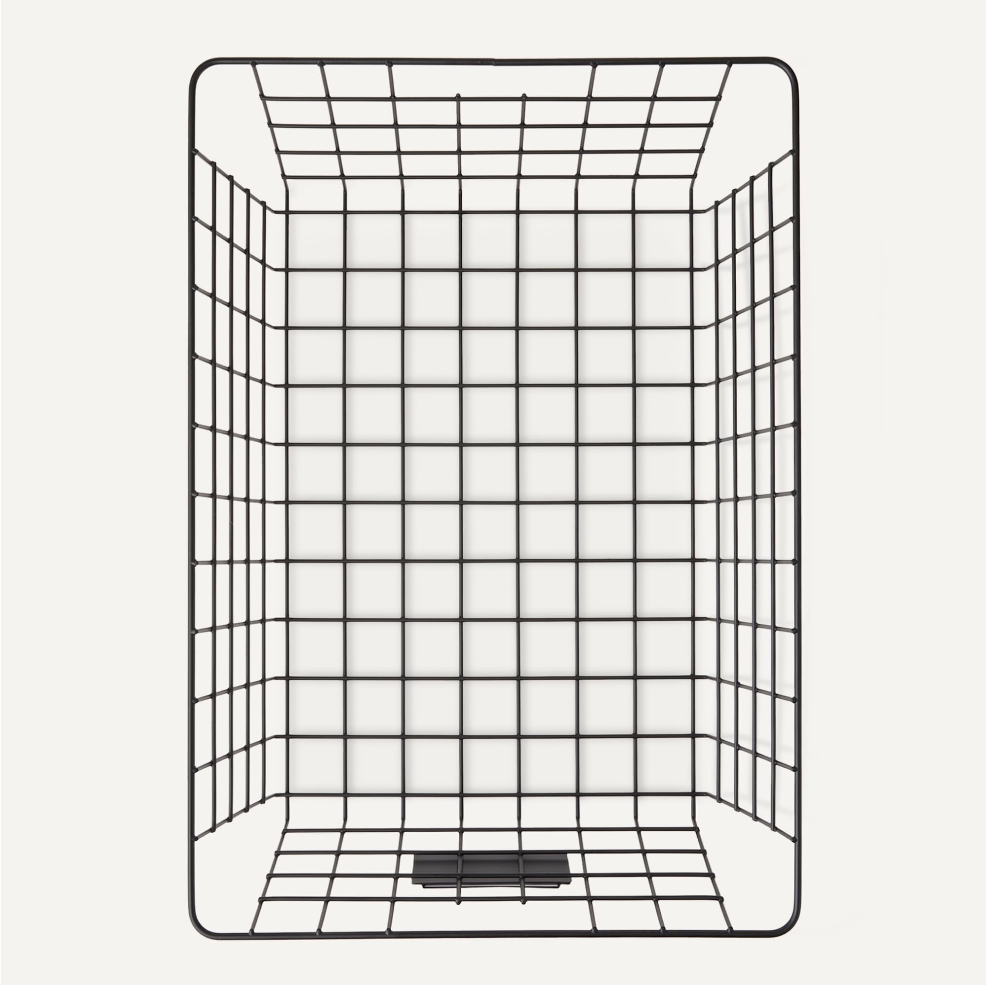 Amazon Basics wire storage baskets show rust-resistant finish on durable powder-coated wires.