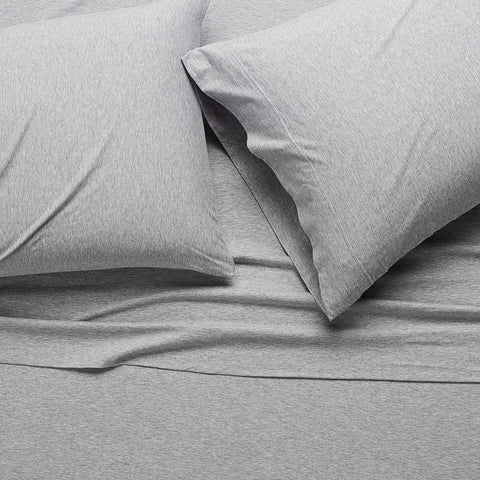 Amazon Basics flat sheet with easy care label and smooth finish.