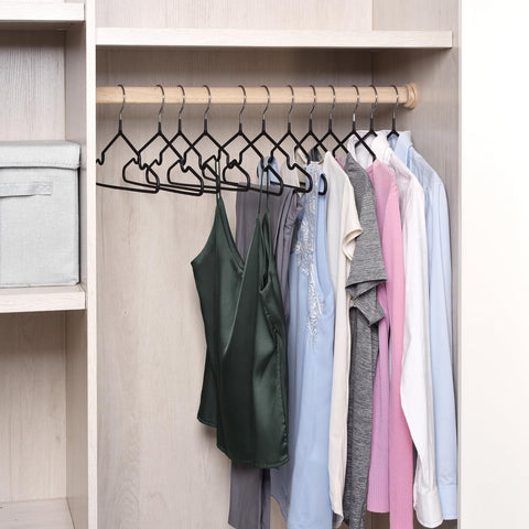 Amber Home bottom-bar ideal for hanging pants with shirts for tidy closets.