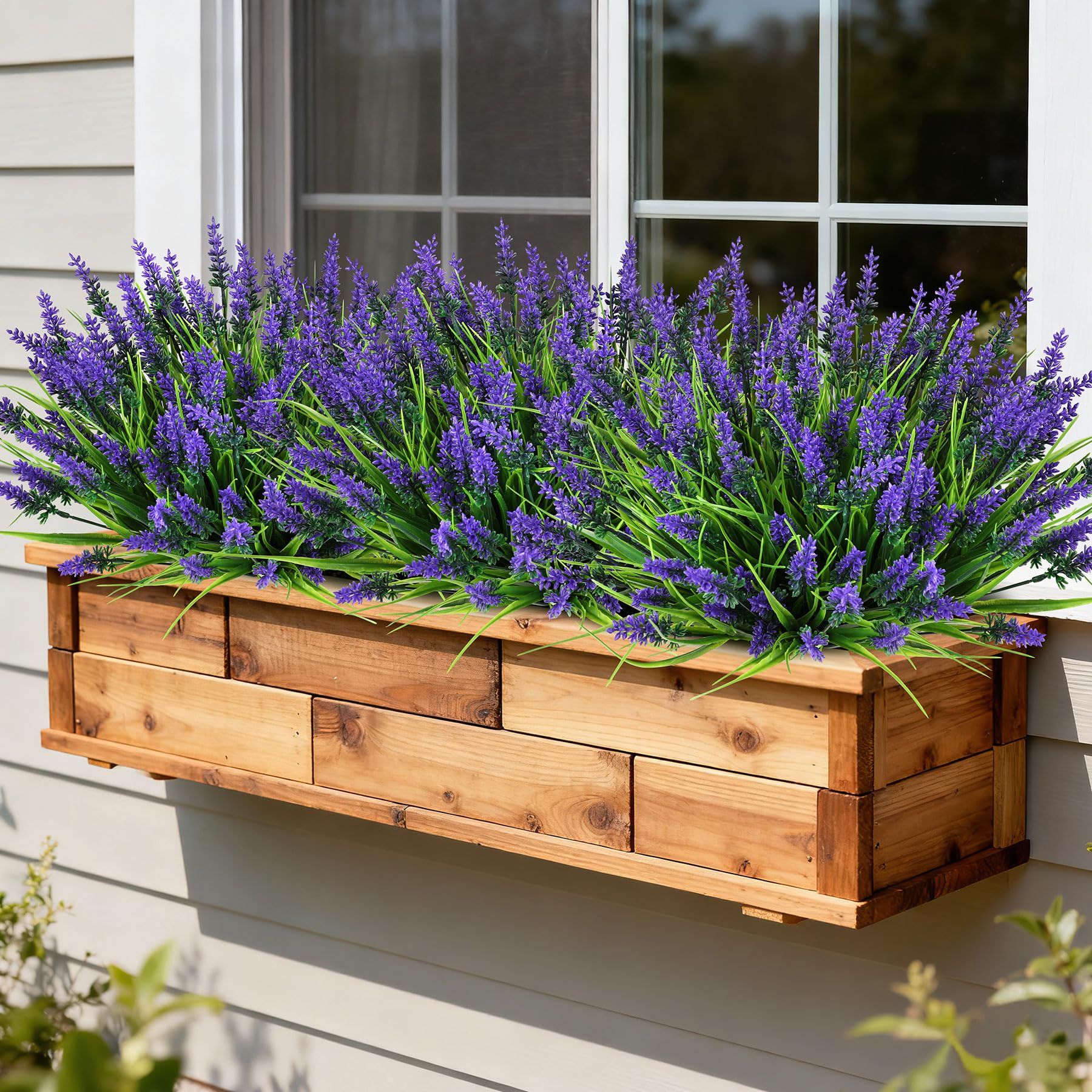 AmberFun low-maintenance greenery minimizes watering and pruning