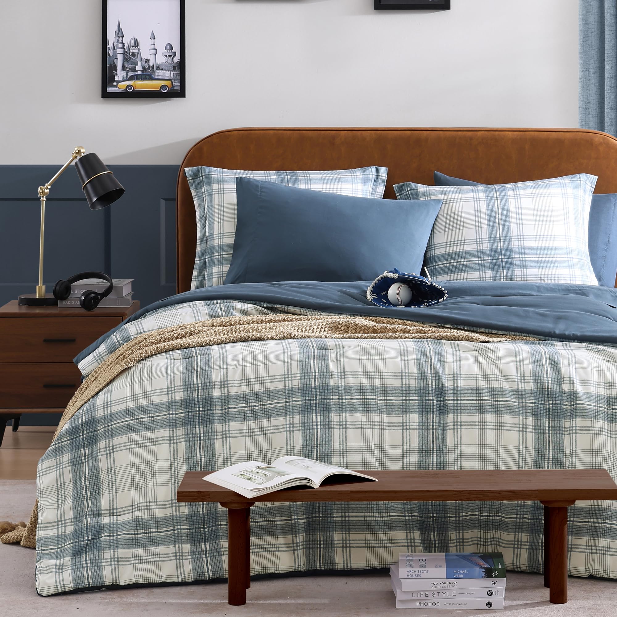 AMBERSPACE bed-in-a-bag with sheets and pillowcases for quick dorm room setup.