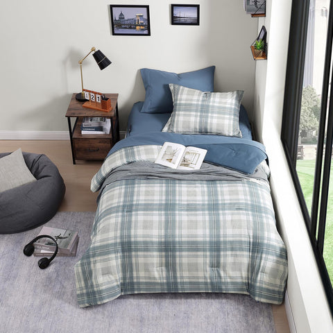 AMBERSPACE bed-in-a-bag twin XL ready for quick dorm setup