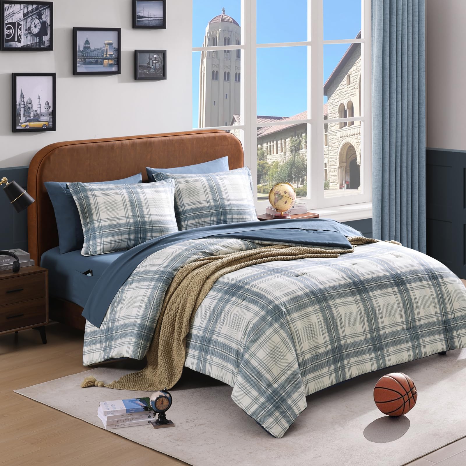 AMBERSPACE full size comforter in blue grey plaid for year-round comfort.