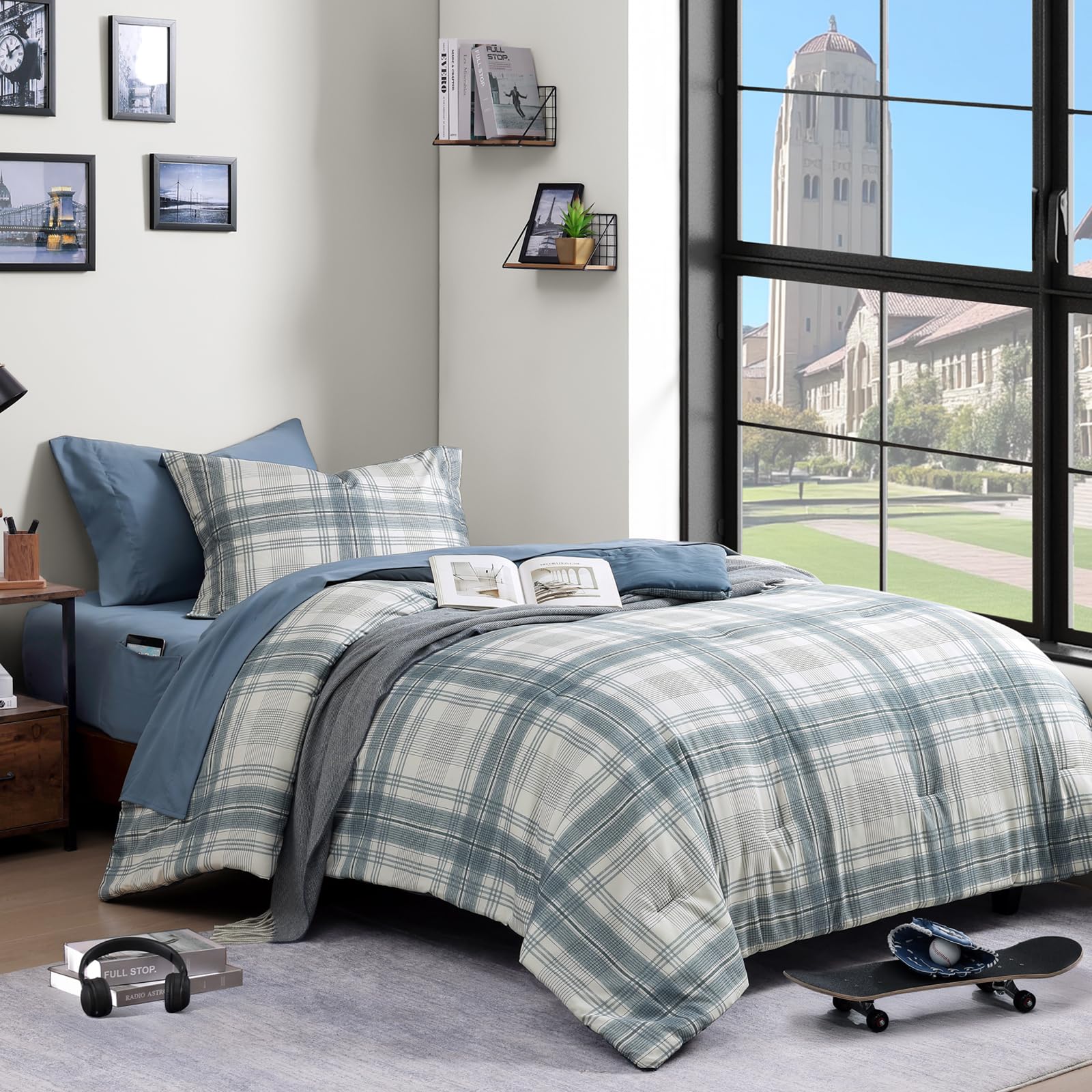 AMBERSPACE twin XL plaid comforter texture close-up for cozy appeal