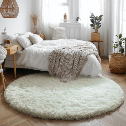 Amdrebio easy-clean plush rug for quick maintenance and long life.