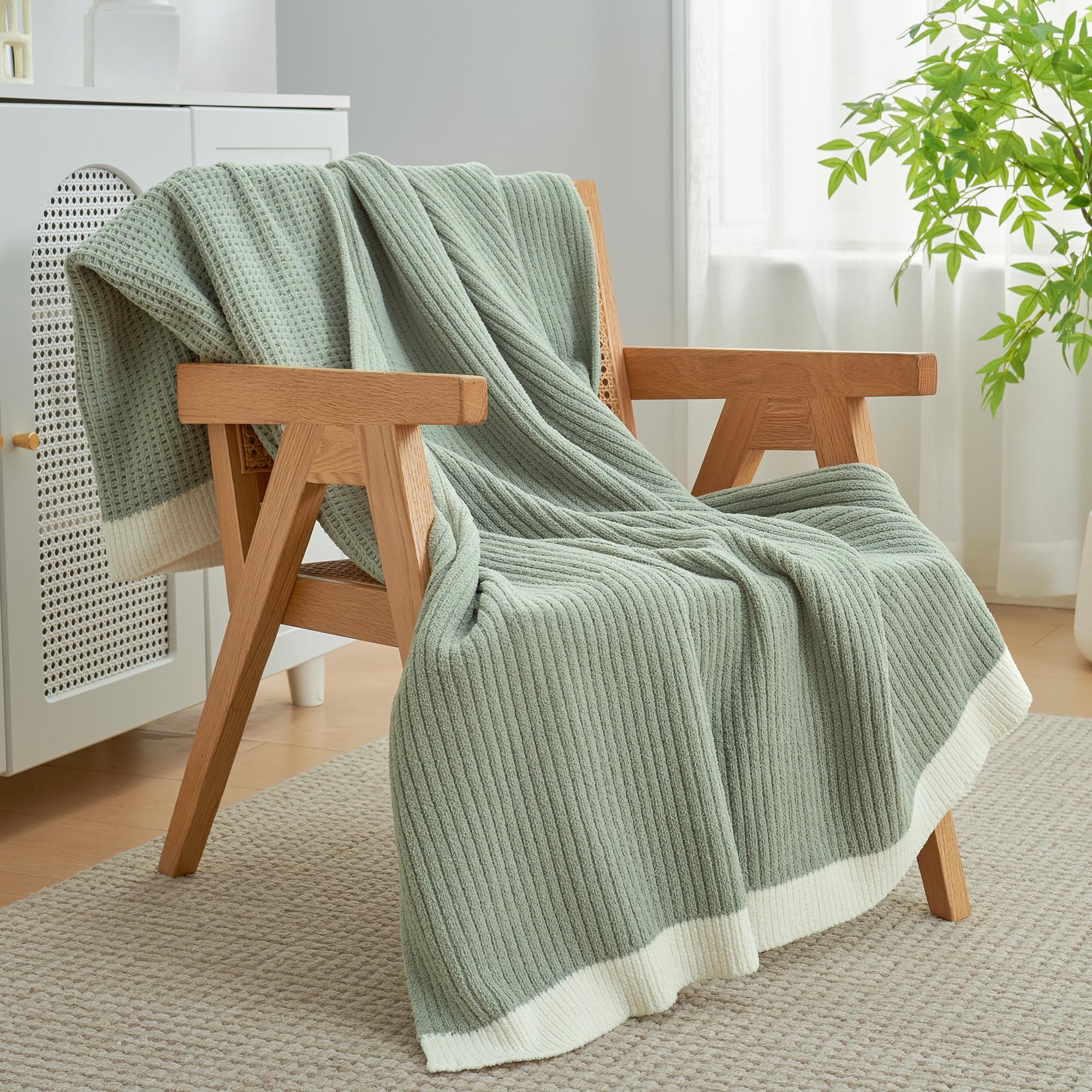 Amélie Home chenille waffle throw presented as a cozy gift option.
