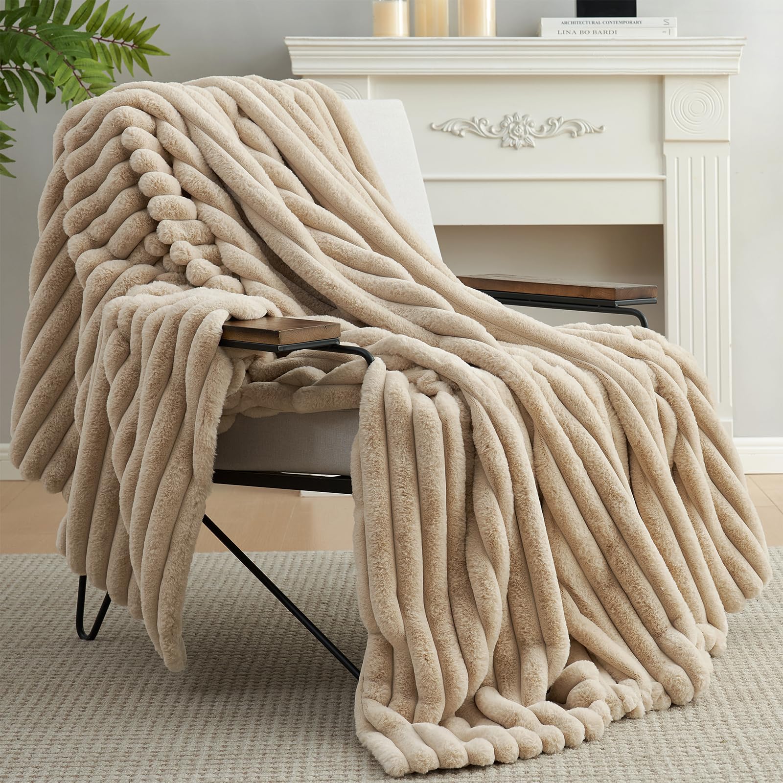 Amélie Home machine washable for quick refresh and easy maintenance.