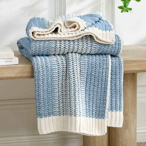 Amélie Home premium chenille throw with moss-knit texture to elevate sofa decor