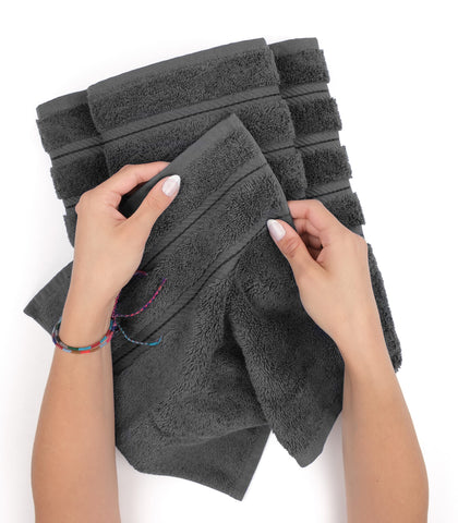 American Soft Linen fabric detailing highlights a durable weave.