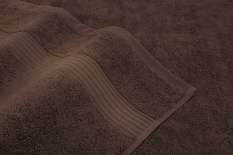 American Veteran Towel double-stitched edges enhance durability for long-lasting towels.