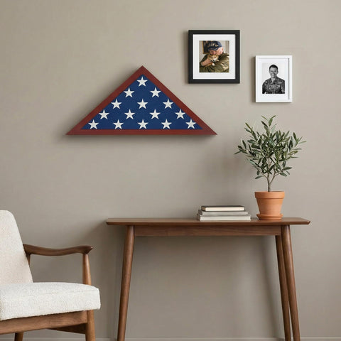 Americanflat design with turn points for easy flag insertion