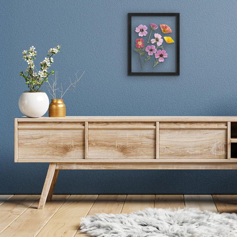 Americanflat floating frame suits 5x7 photo displays beautifully.