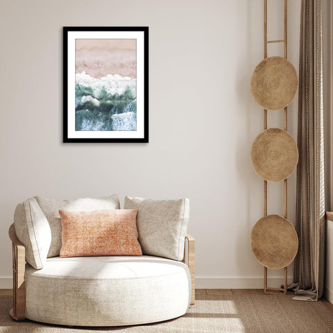 Polished plexiglass front preserves clarity while protecting photos