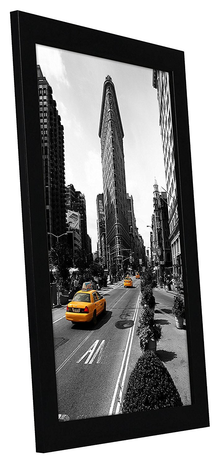 Americanflat safe packaging protects frames during delivery.